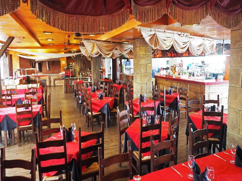 Pirates Village Santa Ponsa Bagian luar foto
